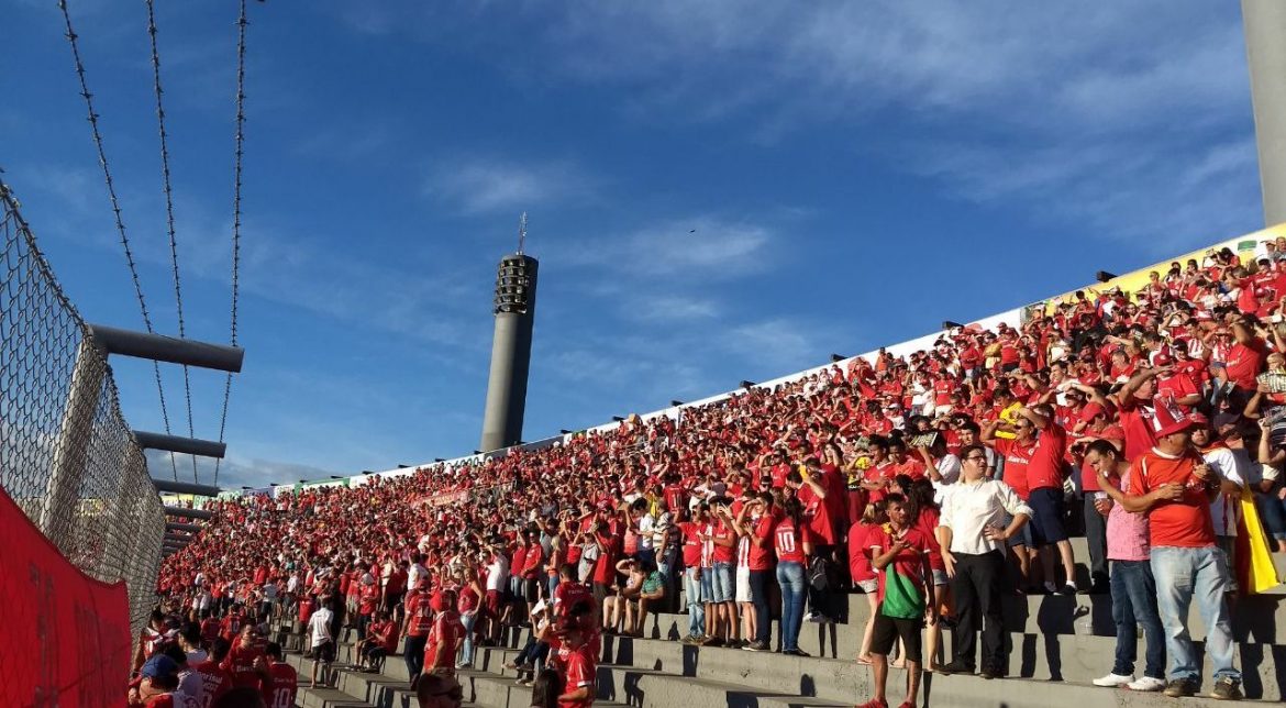 Iguaçuenses acompanham classificação do Inter