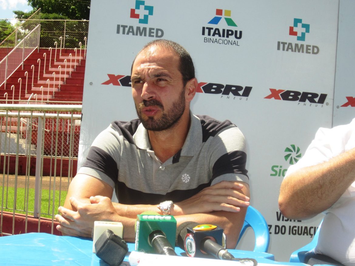 Allan Aal se despede do Foz