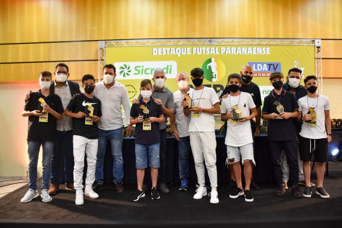 Jantar festivo marca a premiação dos melhores da temporada 2021