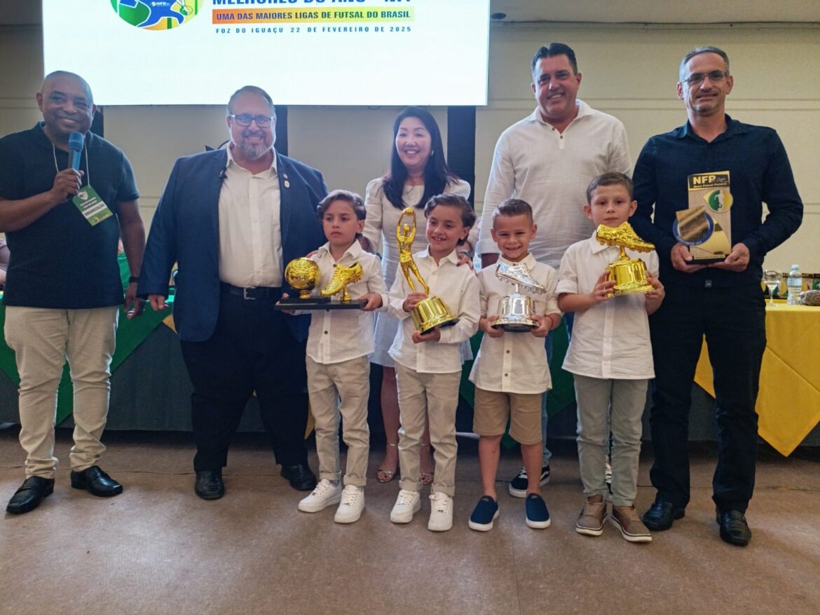 Novo Futsal Paraná premia os melhores de 2024