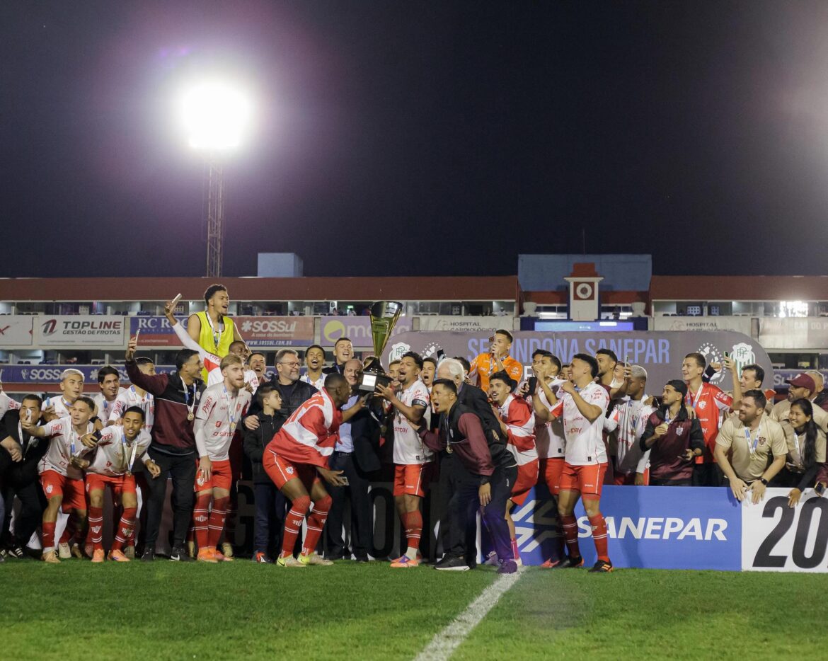 Paranavaí e Paraná Clube retornam à Primeira Divisão do Campeonato Paranaense